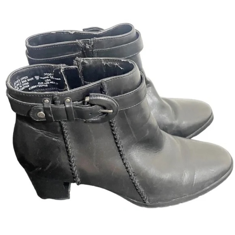 Thom McAn Black Leather Zip Up Ankle Boots